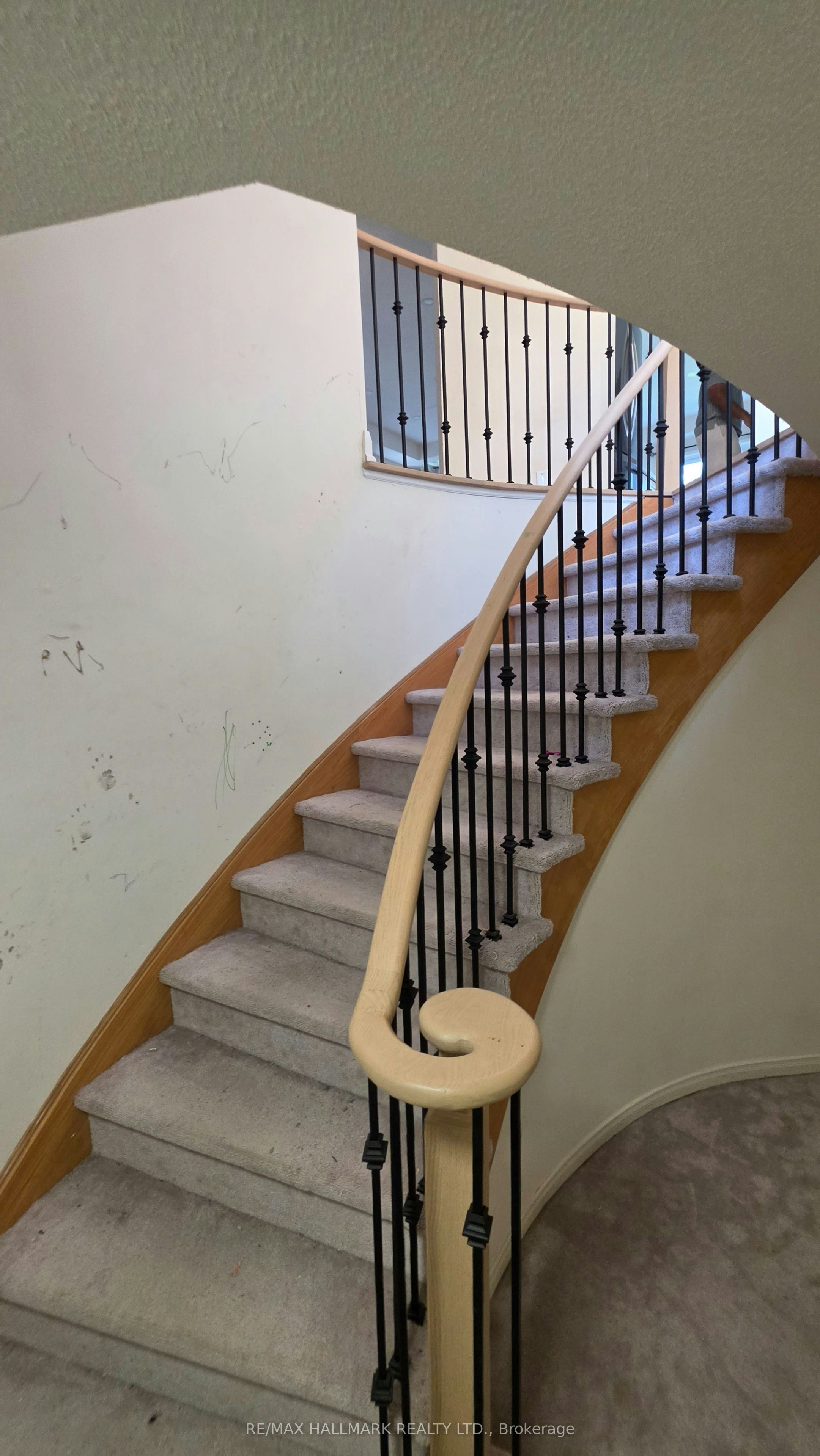 39 Pogson Drive, Whitby, ON, L1R 2H9 - 27