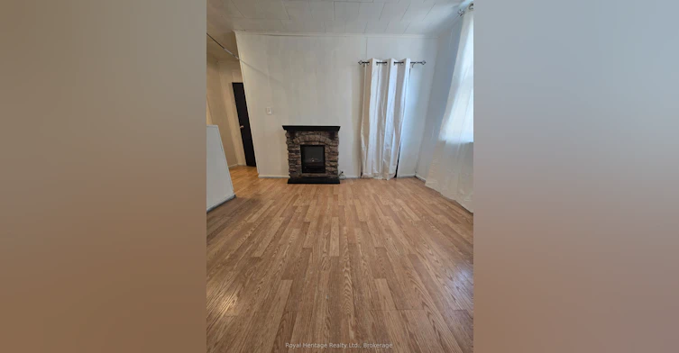 104 Centre Street N, Oshawa, ON, L1G 4B8 - 6