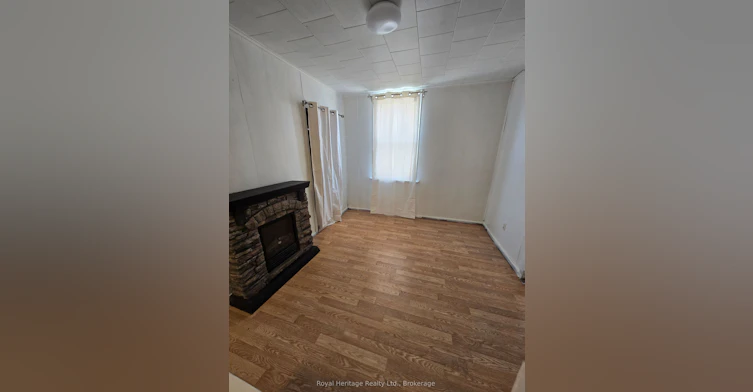 104 Centre Street N, Oshawa, ON, L1G 4B8 - 5