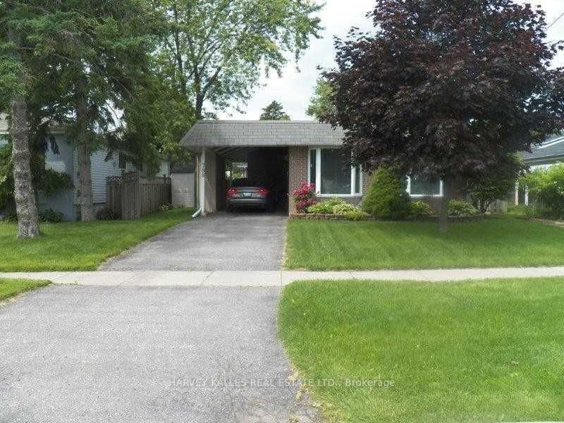 788 Batory Avenue, Pickering, ON, L1W 2W3