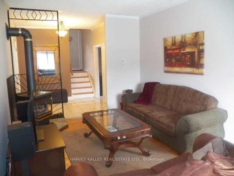 788 Batory Avenue, Pickering, ON, L1W 2W3 - 3