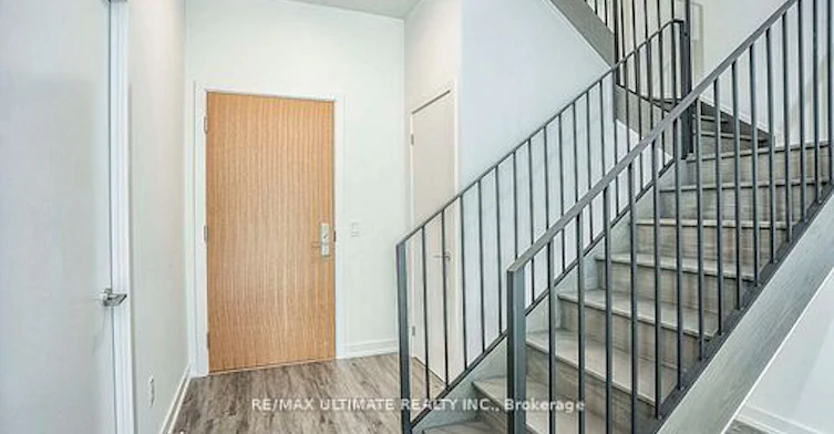 130-150 Logan Avenue, Toronto, ON, M4M 0E4 - 5