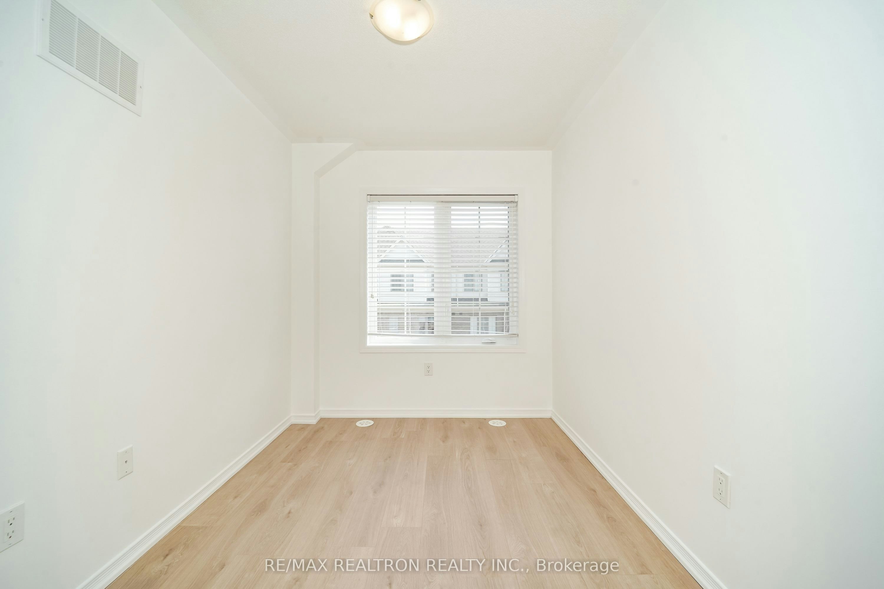 2560 Earleville Path, Oshawa, ON, L1L 0P9 - 21