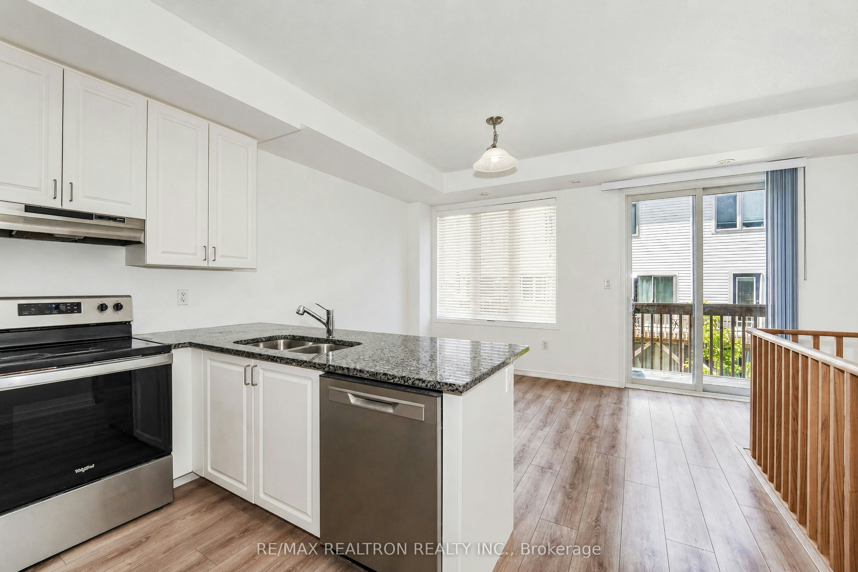 2560 Earleville Path, Oshawa, ON, L1L 0P9 - 7