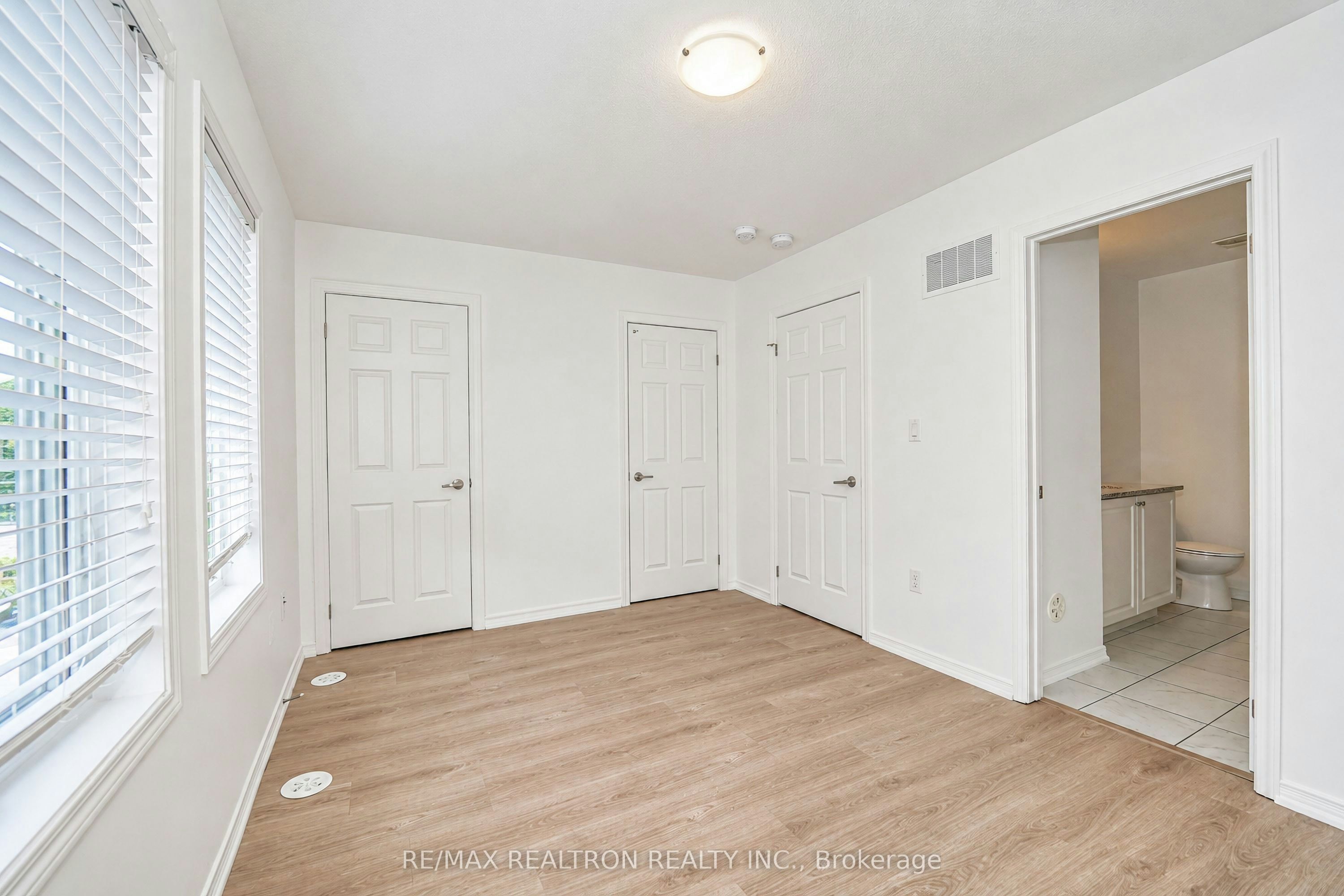 2560 Earleville Path, Oshawa, ON, L1L 0P9 - 18
