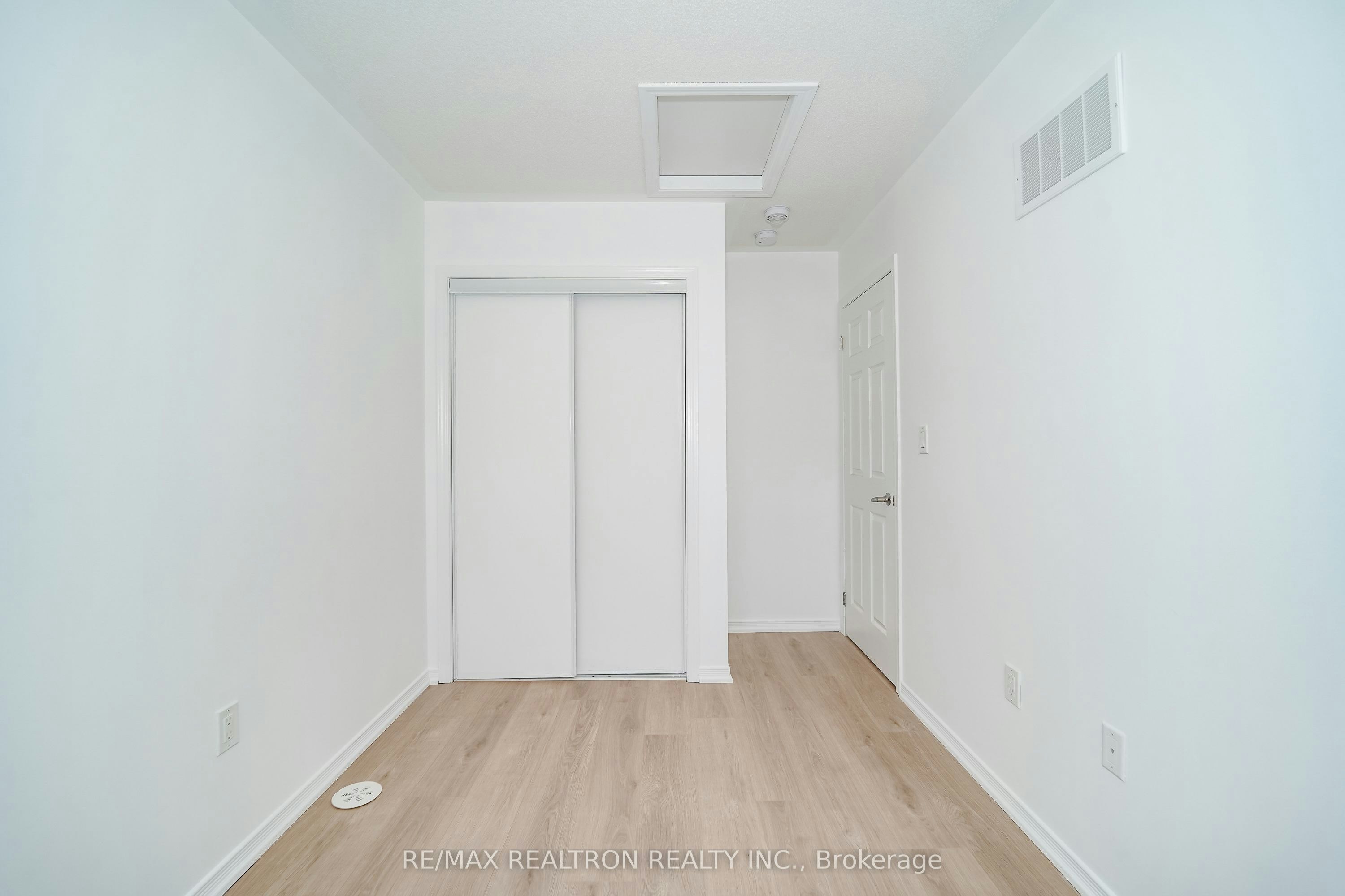 2560 Earleville Path, Oshawa, ON, L1L 0P9 - 22