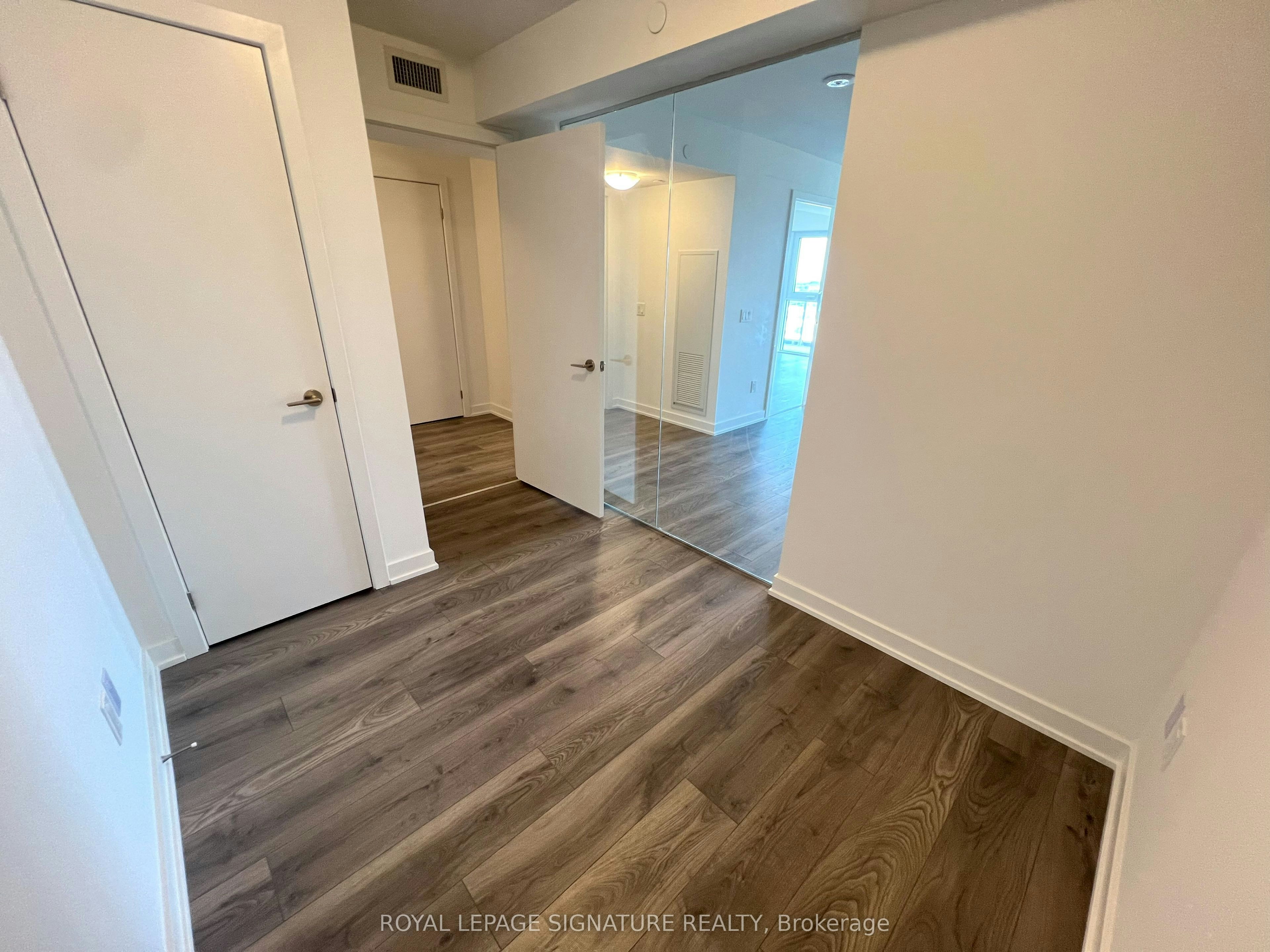 2106-1010 Sandy Beach Road, Pickering, ON, L1W 0C7 - 5