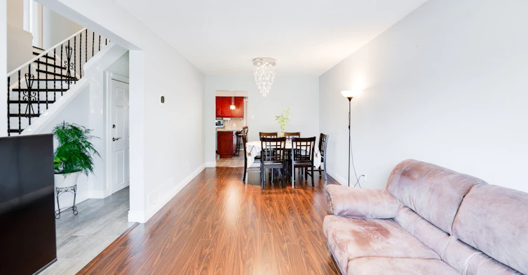 1 Harrison Court, Whitby, ON, L1N 6E2 - 5