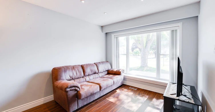 1 Harrison Court, Whitby, ON, L1N 6E2 - 7