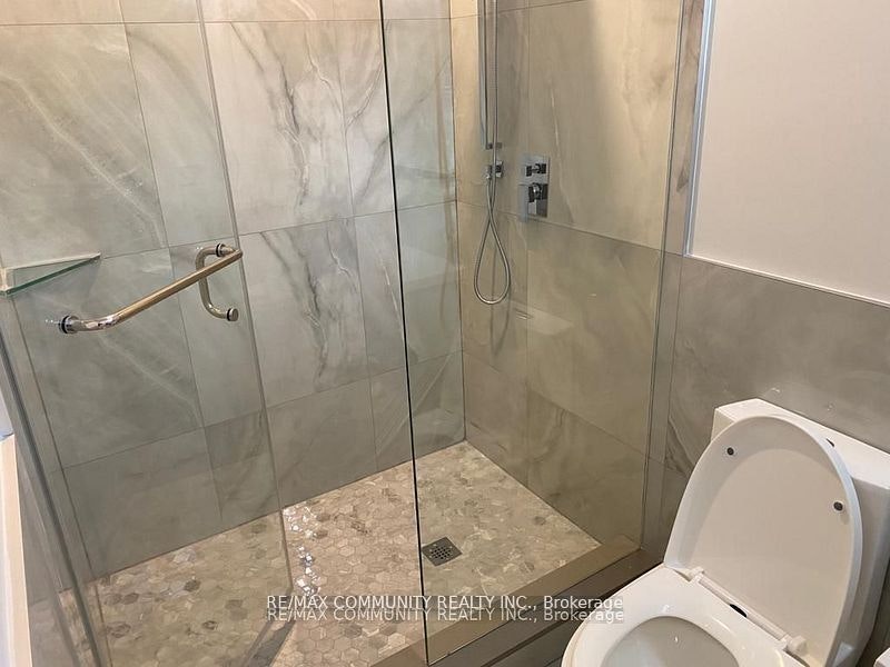 118 Queen Street, Whitby, ON, L1M 1C3 - 9