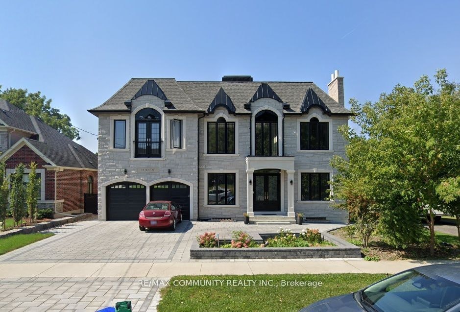 118 Queen Street, Whitby, ON, L1M 1C3