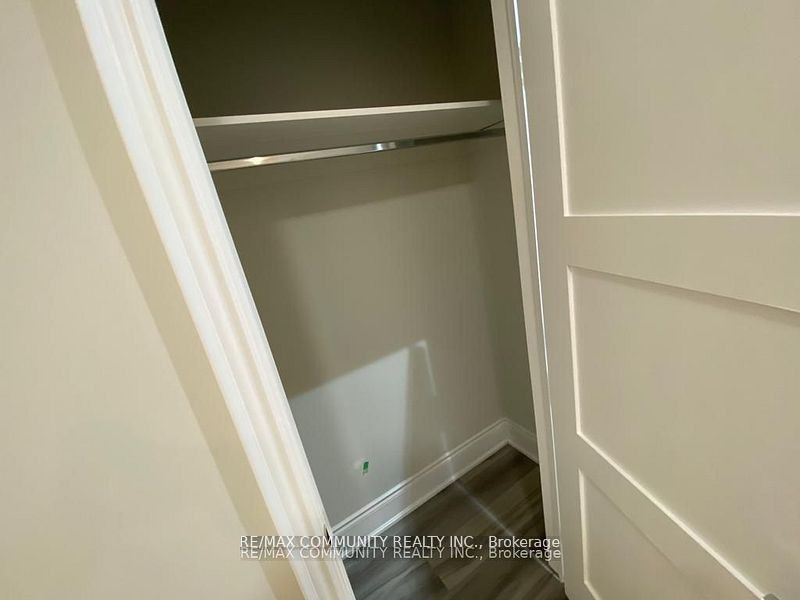 118 Queen Street, Whitby, ON, L1M 1C3 - 14