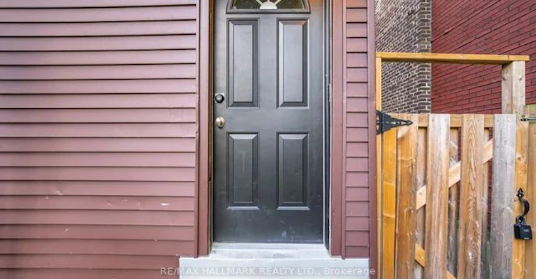 Basement-40 Brookmount Road, Toronto, ON, M4L 3N2 - 3