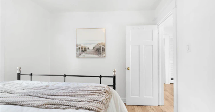 44 Beach View Crescent, Toronto, ON, M4E 2L5 - 35