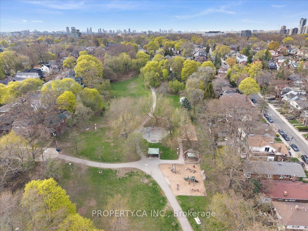 44 Beach View Crescent, Toronto, ON, M4E 2L5 - 48