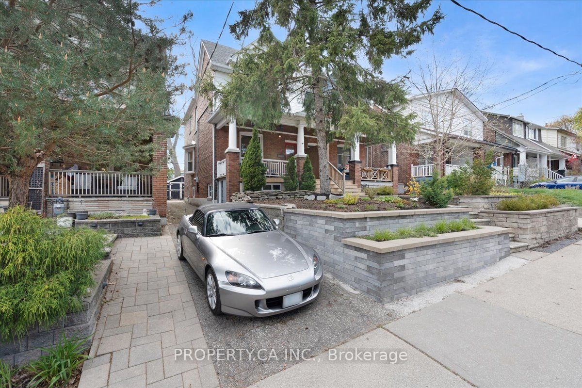 44 Beach View Crescent, Toronto, ON, M4E 2L5 - 3