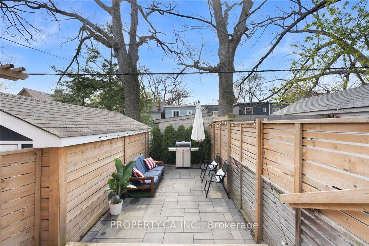 44 Beach View Crescent, Toronto, ON, M4E 2L5 - 39