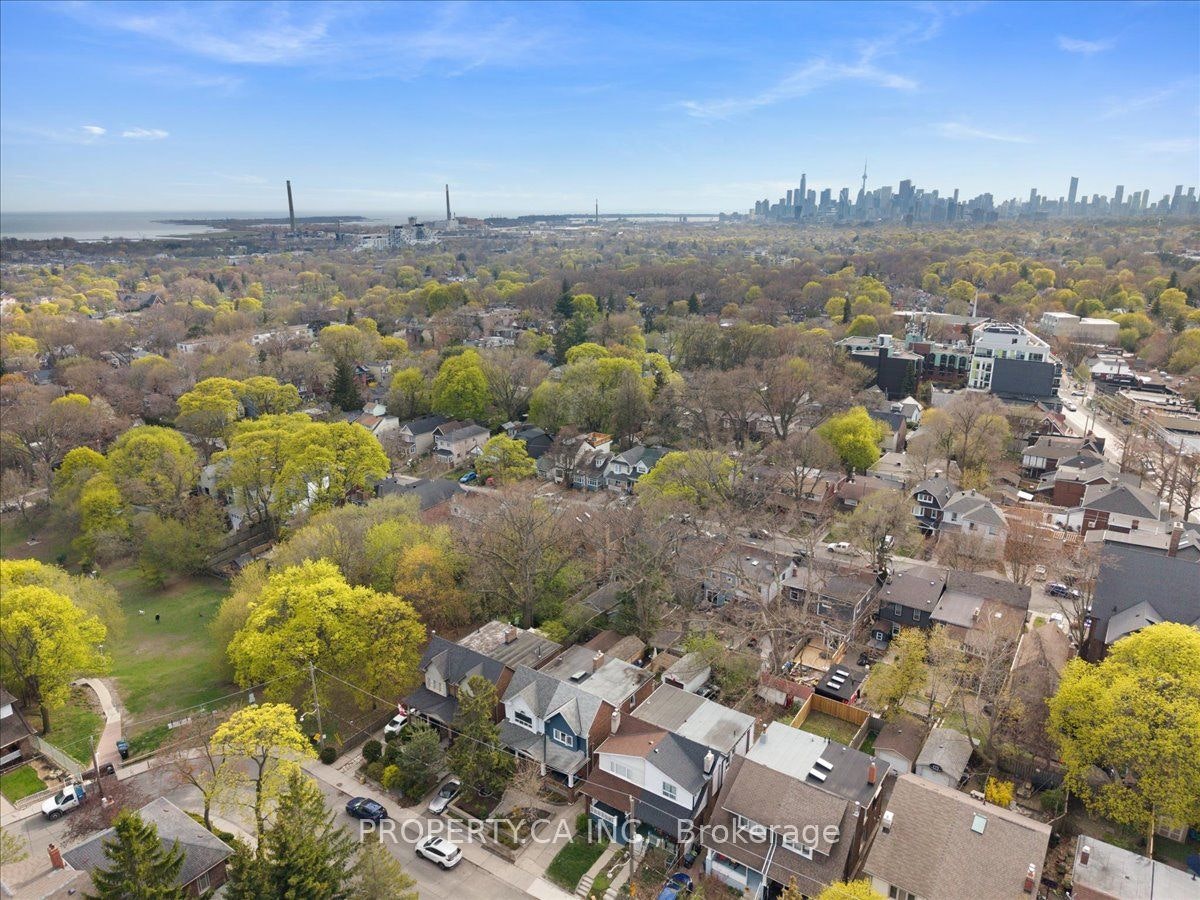 44 Beach View Crescent, Toronto, ON, M4E 2L5 - 46