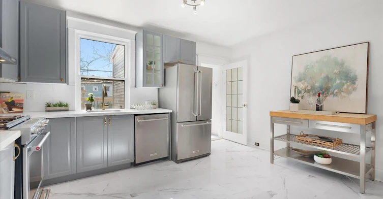 44 Beach View Crescent, Toronto, ON, M4E 2L5 - 15