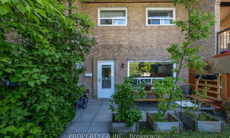 43-91 Muir Drive