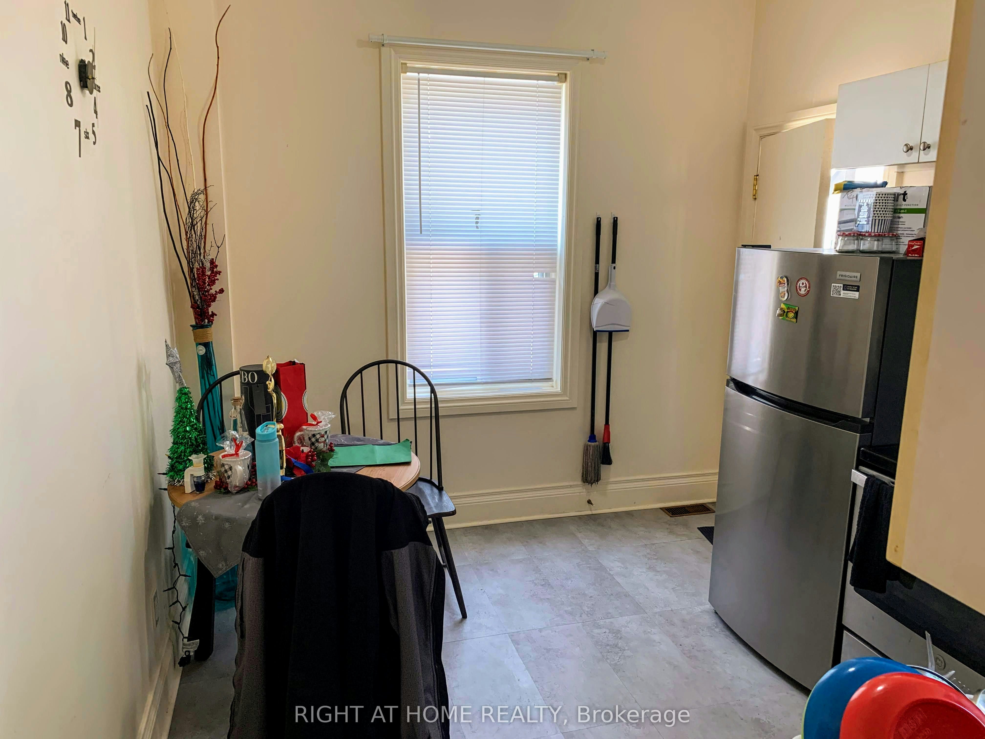 Rear-229 Pape Avenue, Toronto, ON, M4K 1A5 - 2