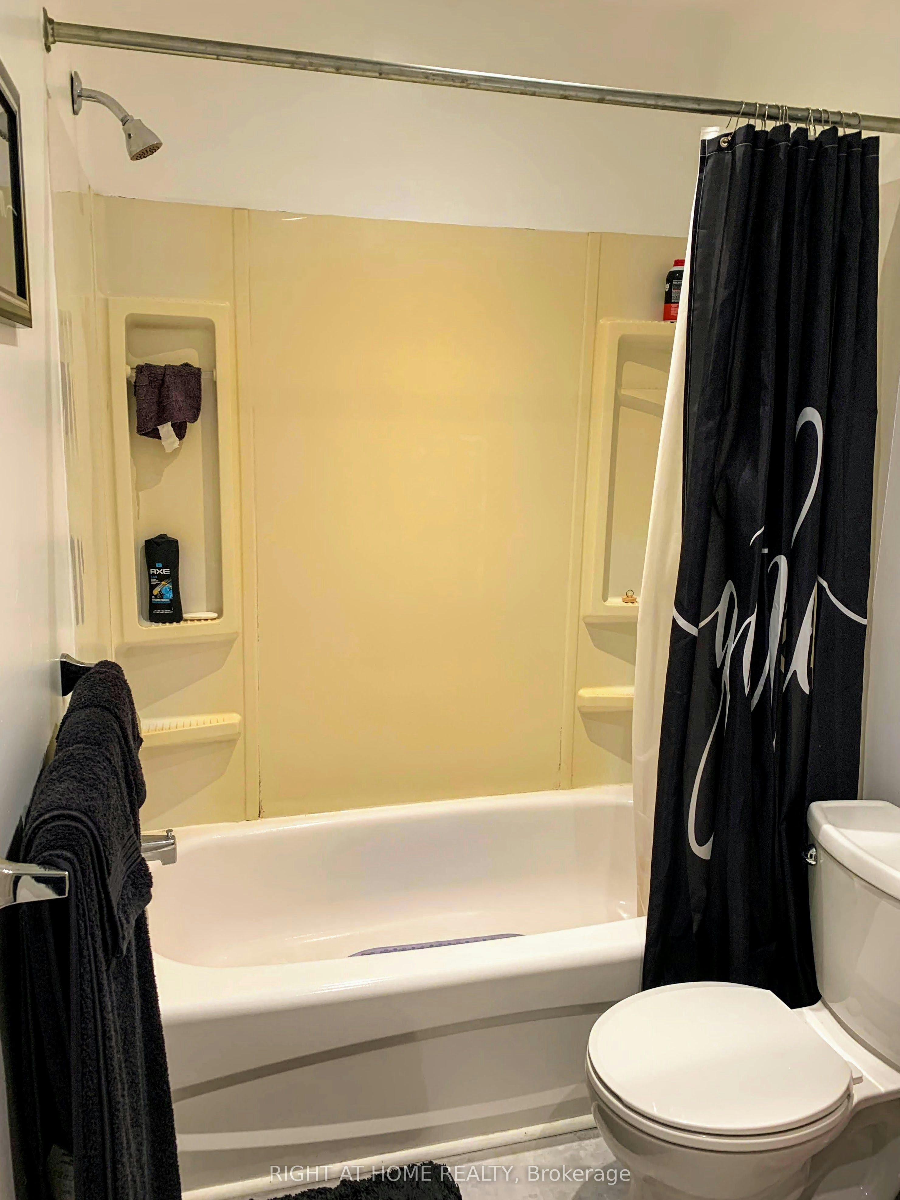 Rear-229 Pape Avenue, Toronto, ON, M4K 1A5 - 10