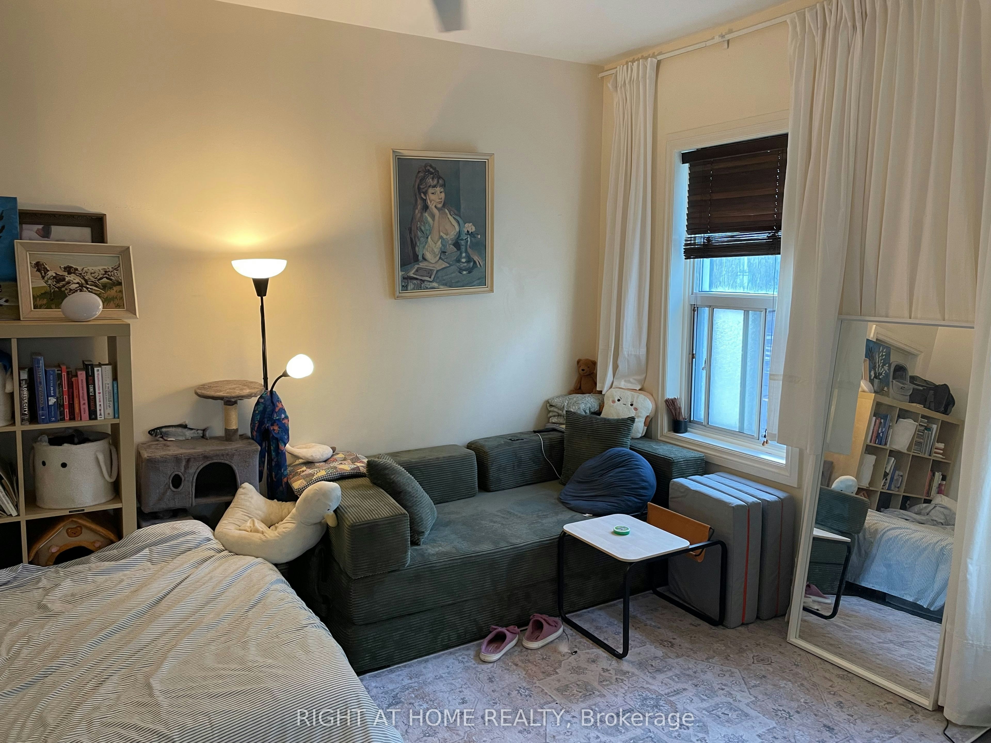 Rear-229 Pape Avenue, Toronto, ON, M4K 1A5 - 6