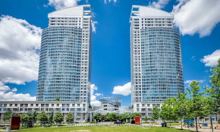 2308-38 Lee Centre Drive