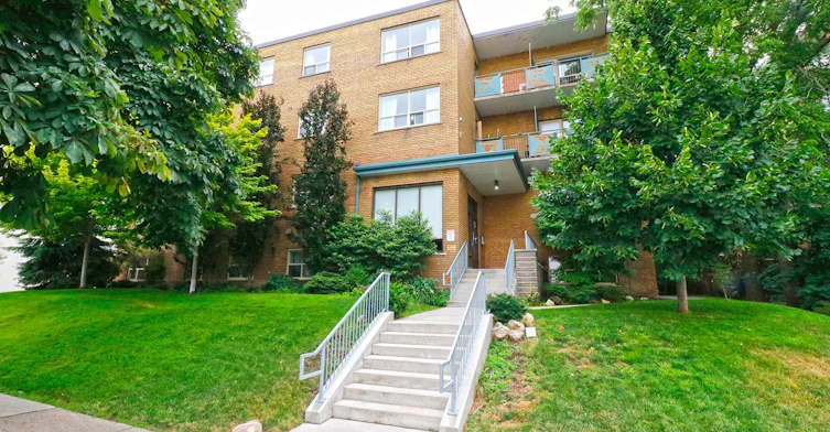 107-1751 Victoria Park Avenue, Toronto, ON, M1R 1S1 - 2