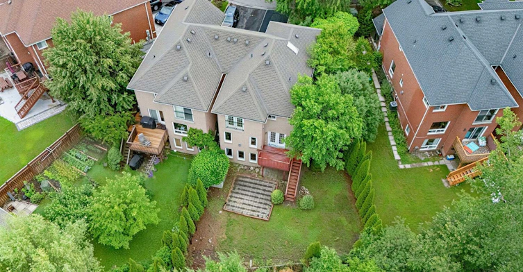 Main/Upper-2120 Erin Gate Boulevard, Pickering, ON, L1X 2V3 - 4