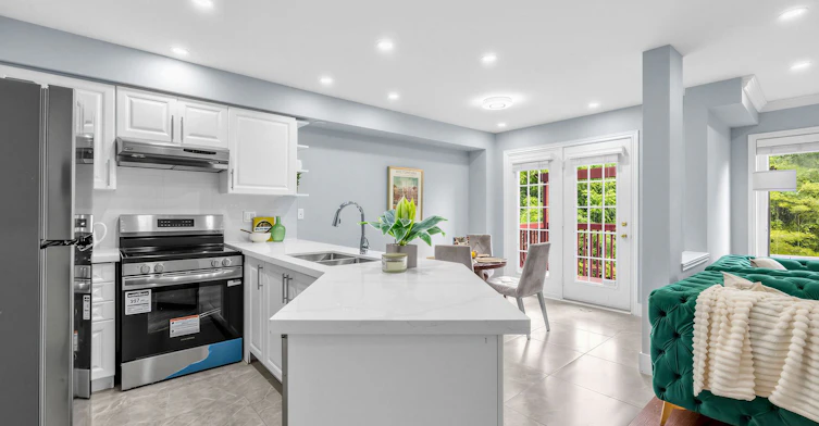 Main/Upper-2120 Erin Gate Boulevard, Pickering, ON, L1X 2V3 - 11