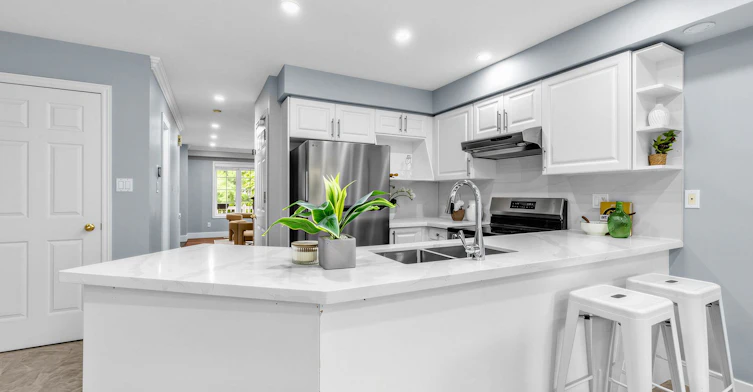 Main/Upper-2120 Erin Gate Boulevard, Pickering, ON, L1X 2V3 - 12