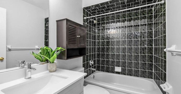 Main/Upper-2120 Erin Gate Boulevard, Pickering, ON, L1X 2V3 - 20