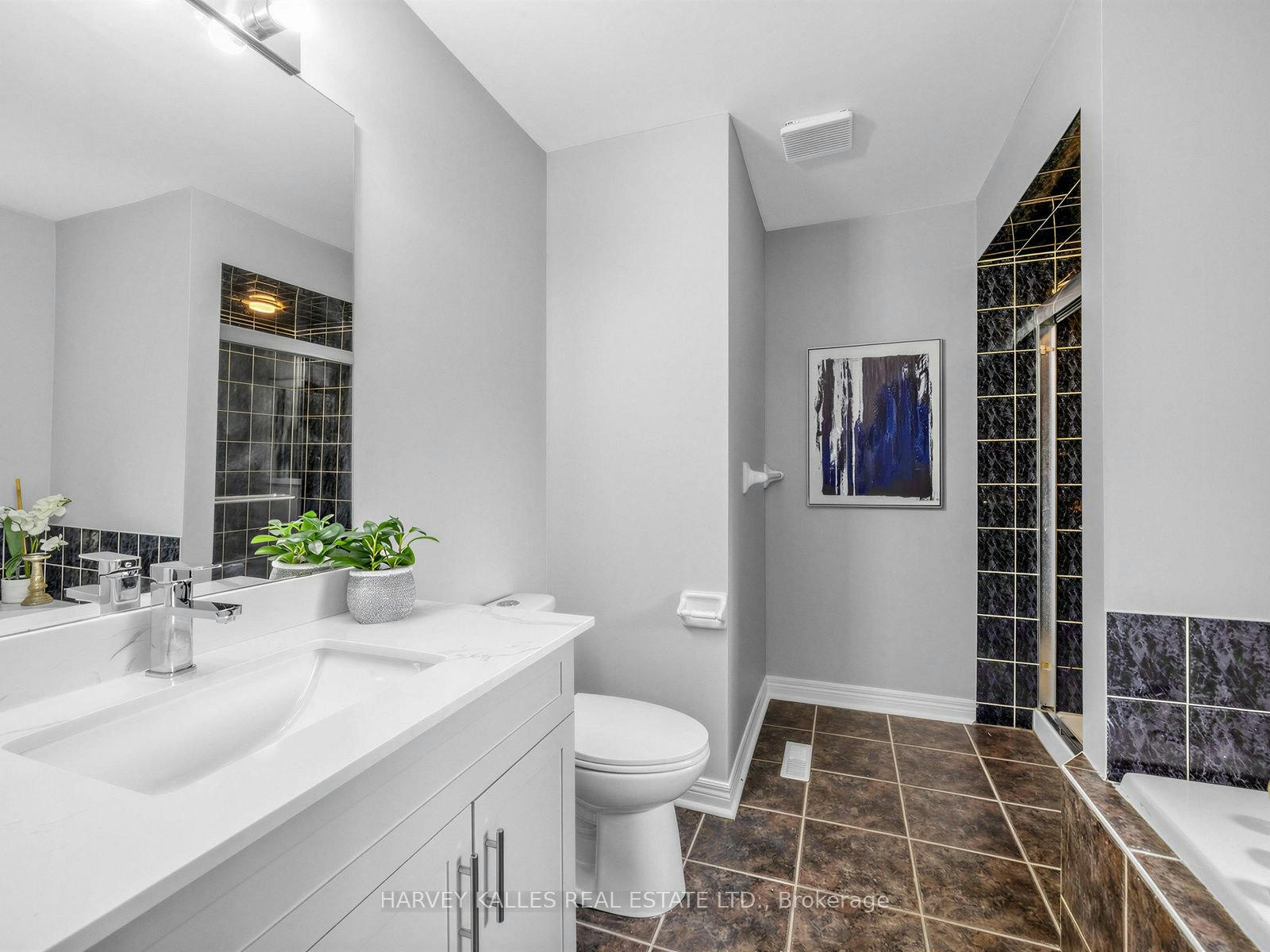 Main/Upper-2120 Erin Gate Boulevard, Pickering, ON, L1X 2V3 - 24
