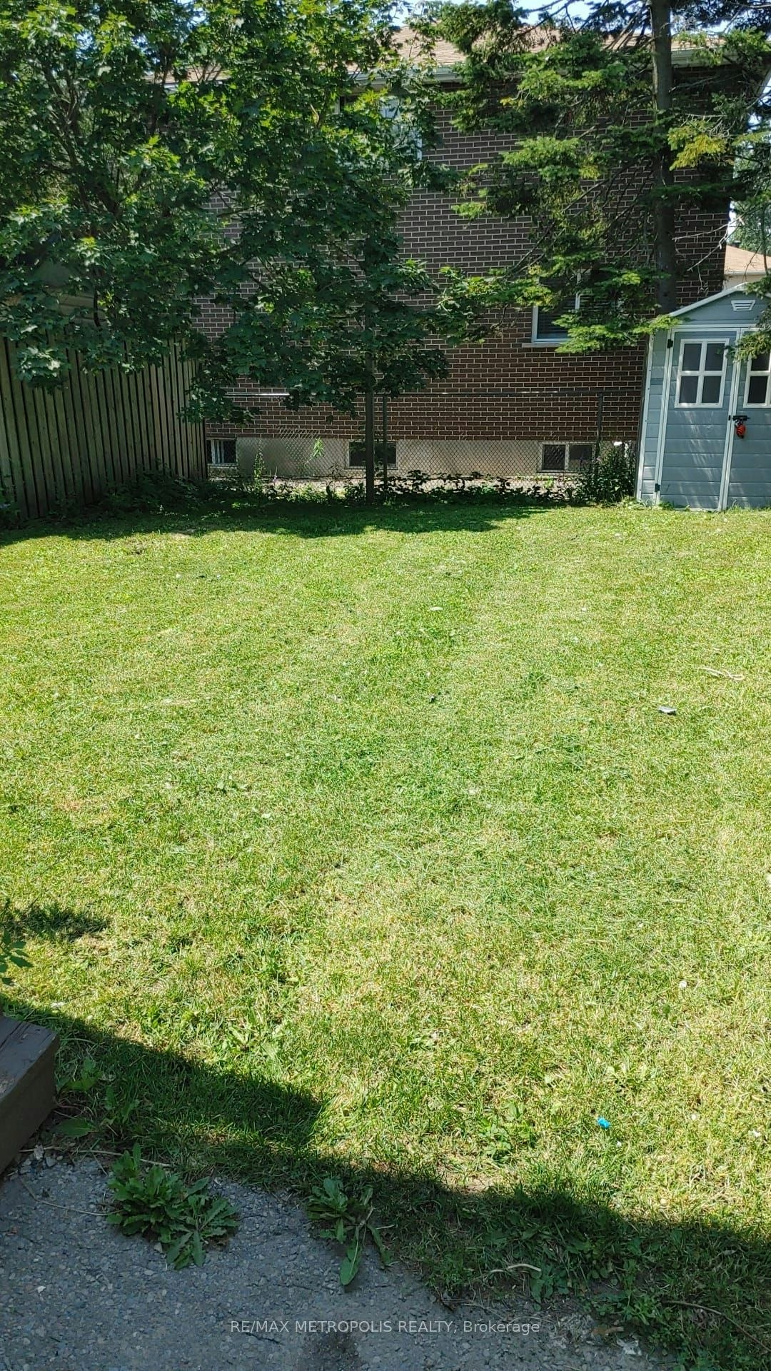 1098 Cedar Street, Oshawa, ON, L1J 3R9 - 10