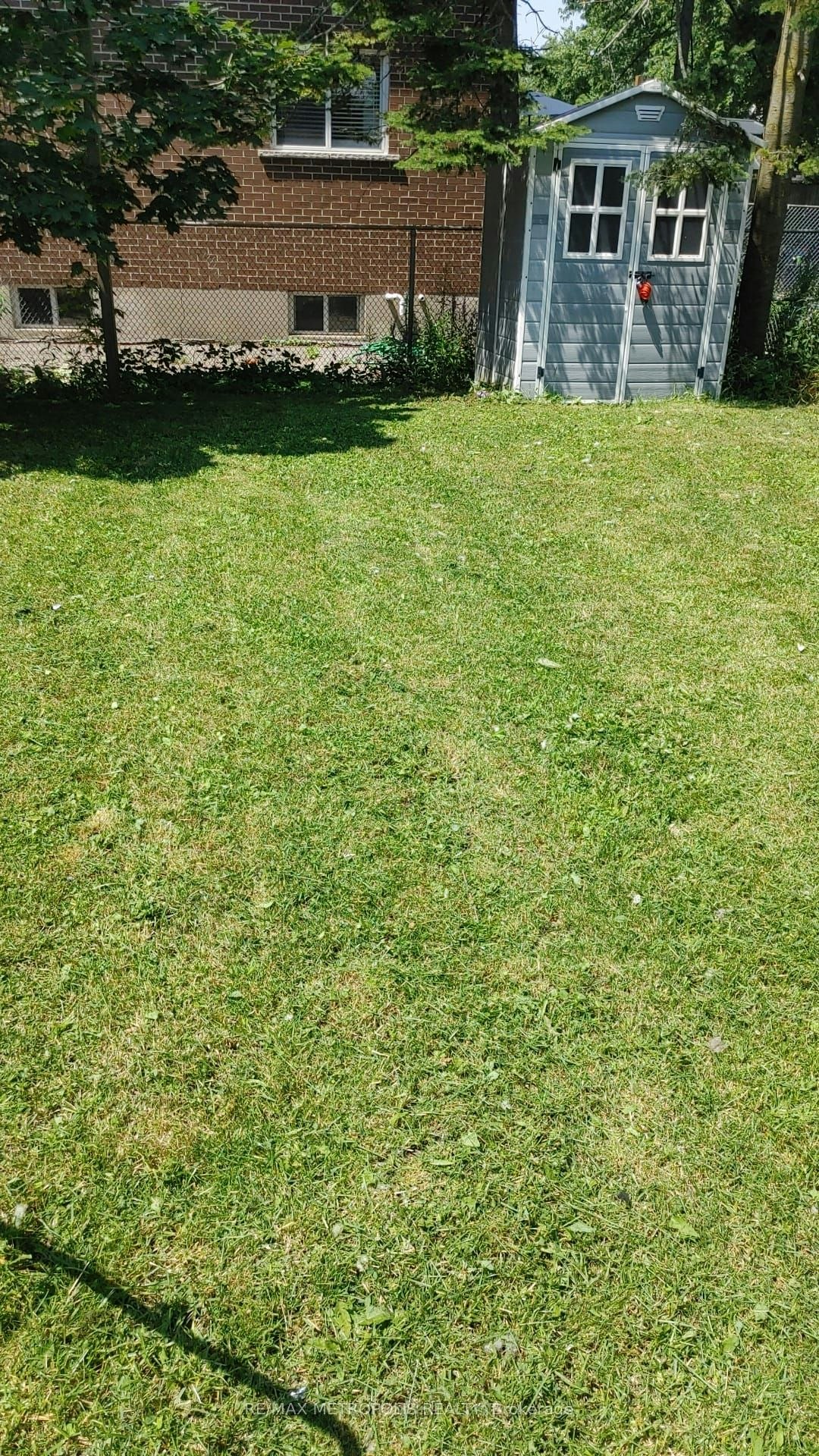 1098 Cedar Street, Oshawa, ON, L1J 3R9 - 9
