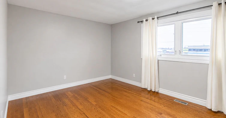 1098 Cedar Street, Oshawa, ON, L1J 3R9 - 14