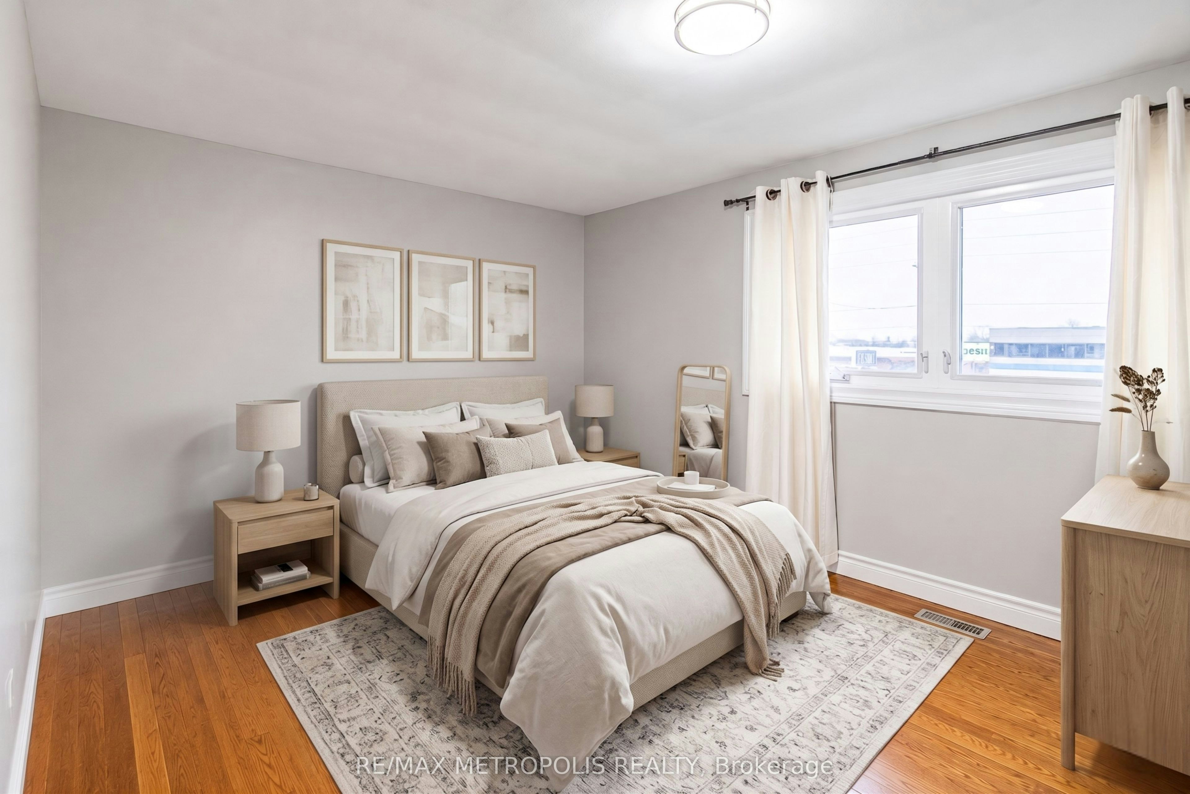 1098 Cedar Street, Oshawa, ON, L1J 3R9 - 3
