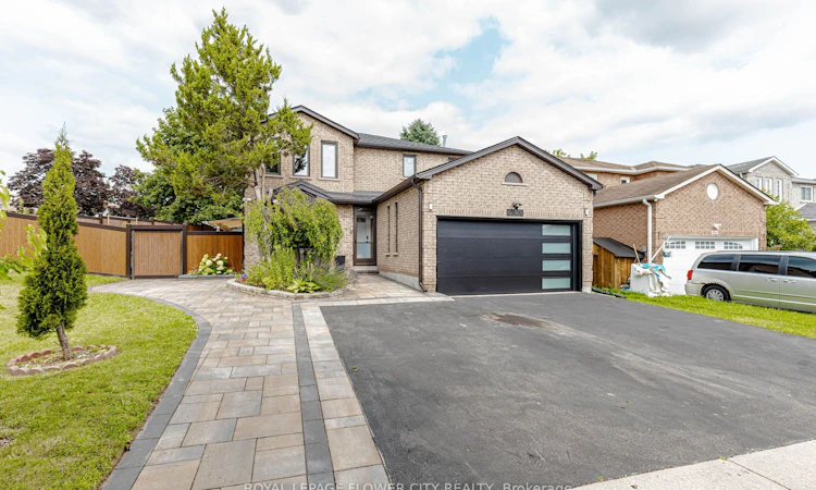 1530 Somergrove Crescent