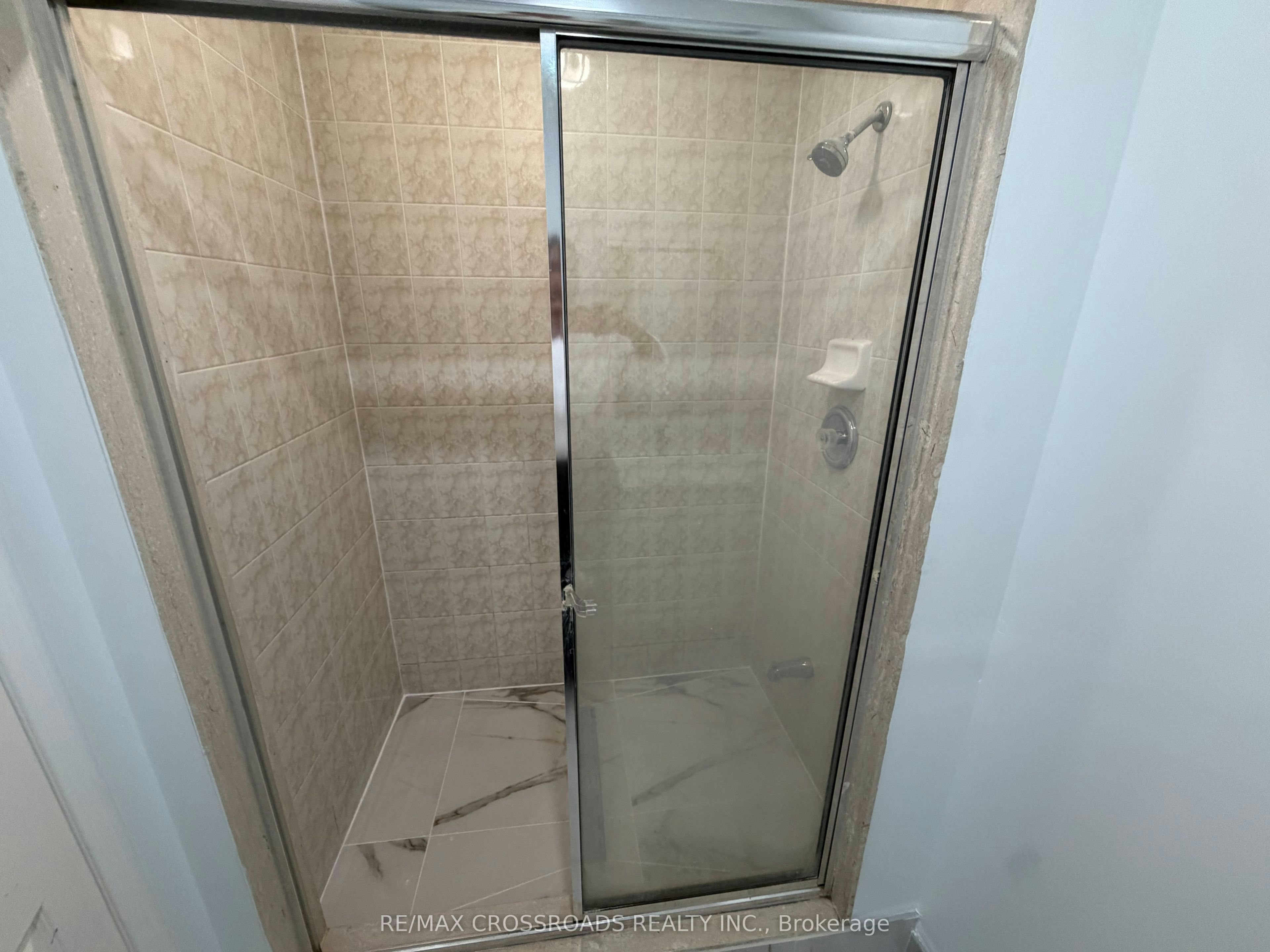 1547 Hummingbird Court, Pickering, ON, L1V 7H8 - 15