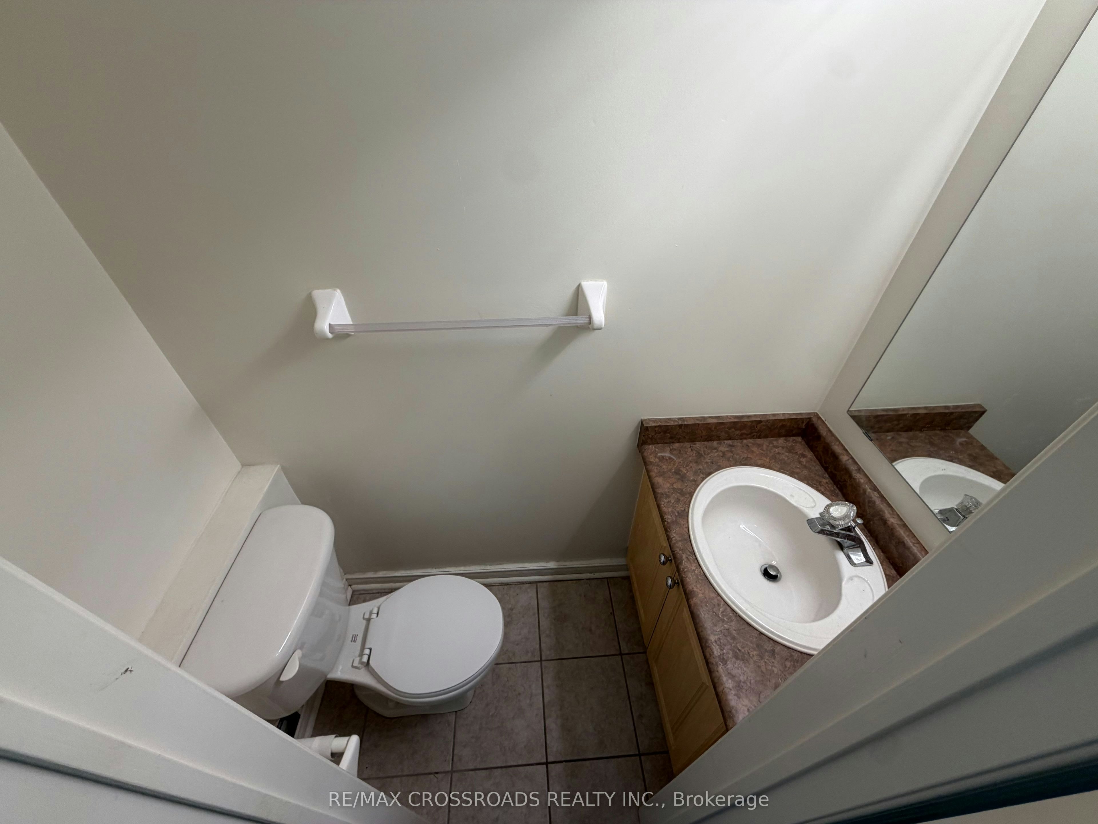 1547 Hummingbird Court, Pickering, ON, L1V 7H8 - 5