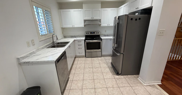 1547 Hummingbird Court, Pickering, ON, L1V 7H8 - 8