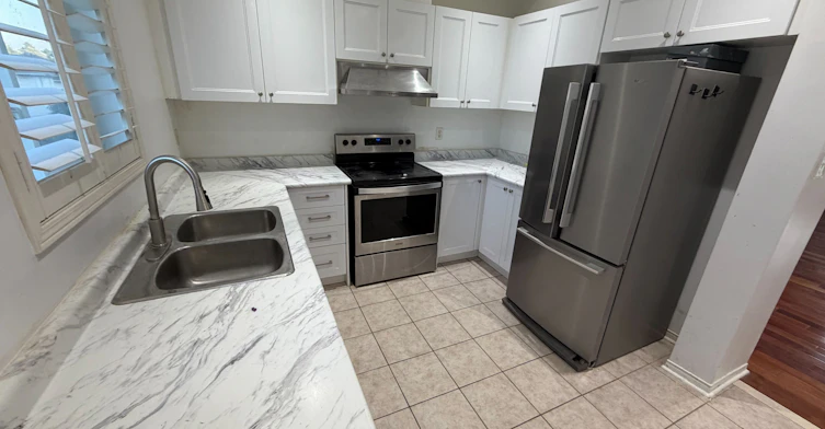 1547 Hummingbird Court, Pickering, ON, L1V 7H8 - 9