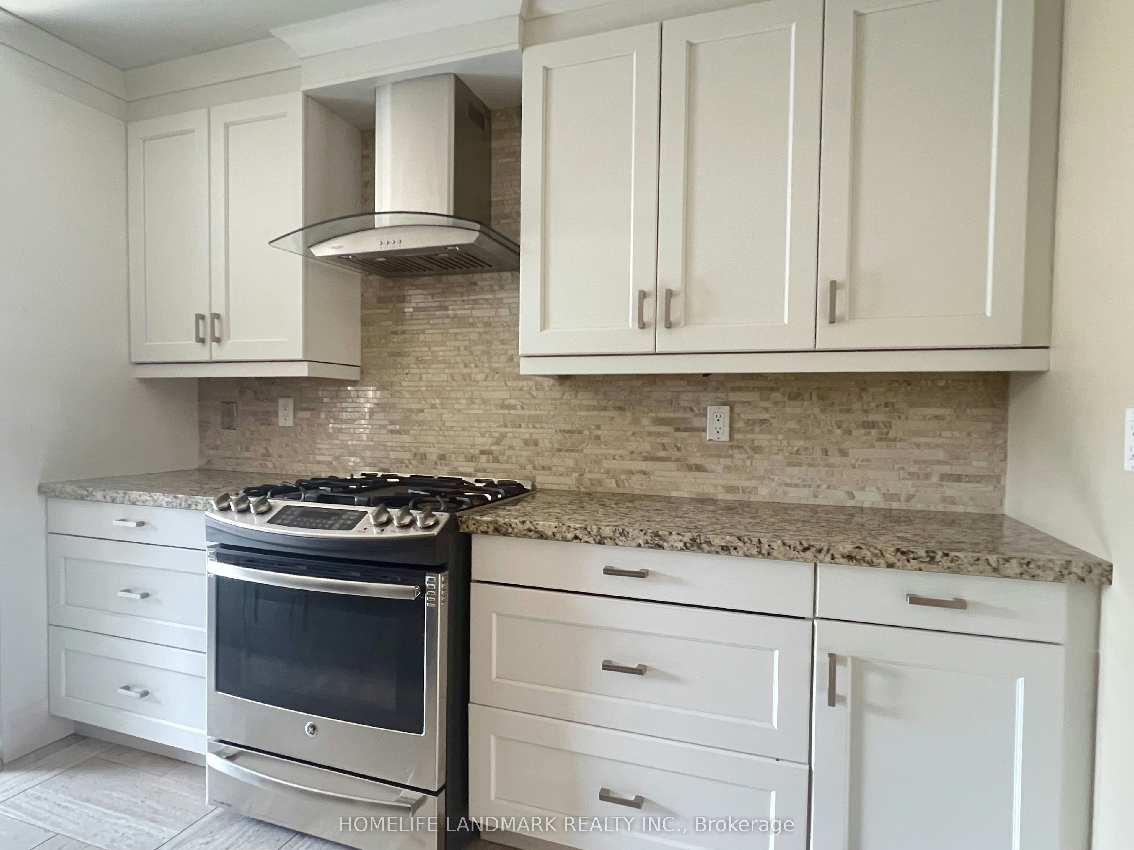 71 Steele Valley Court, Whitby, ON, L1R 2M3 - 7