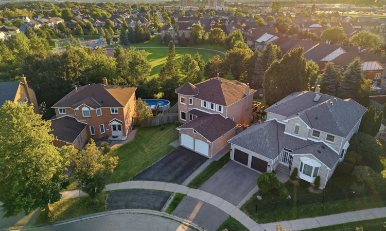 38 Silverbirch Place