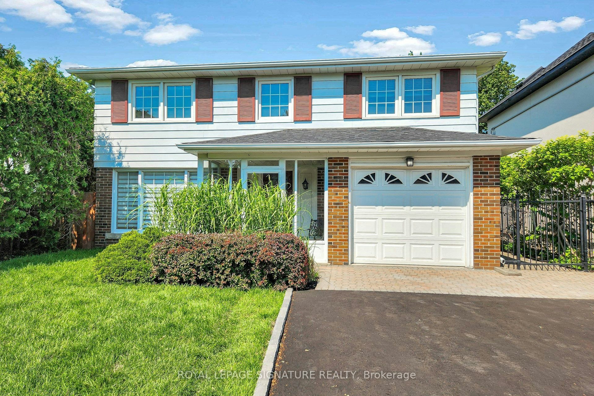 67 Cathedral Bluffs Drive, Toronto, ON, M1M 2T6