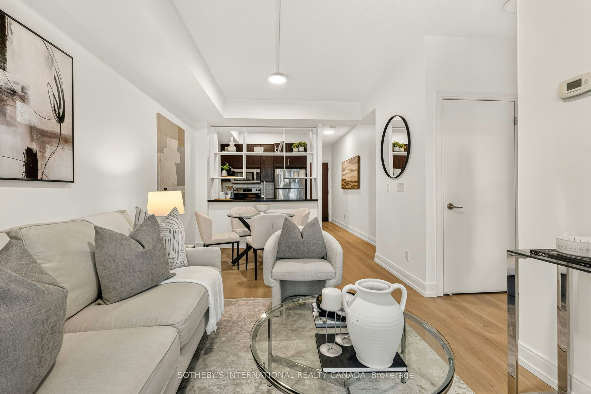 519-135 Village Green Square, Toronto, ON, M1S 0G4