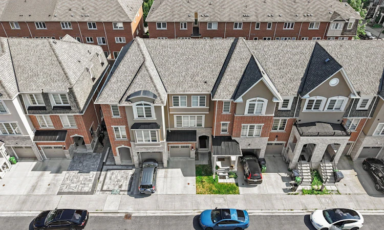 11 Fusilier Drive