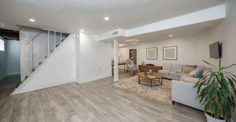 203 Hibbert Avenue, Oshawa, ON, L1J 1V4 - 22