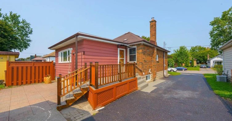 203 Hibbert Avenue, Oshawa, ON, L1J 1V4 - 28